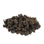 Tè Oolong in foglie arrotolate, dettaglio vista laterale, origine Fu Liang in Cina